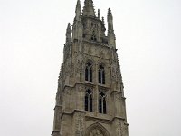 le beffroi bis  Le beffroi à côté de la cathédrale Saint André