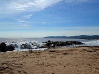 DSC0027  Mer peu agitée et baignade pour certains.04 octobre 2015.