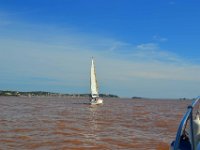 DSC0063  Nous croisons un voilier.04 octobre 2015.