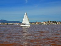 DSC0065  Nous croisons un voilier.04 octobre 2015.
