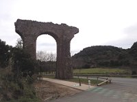 Aqueduc route de Cannes