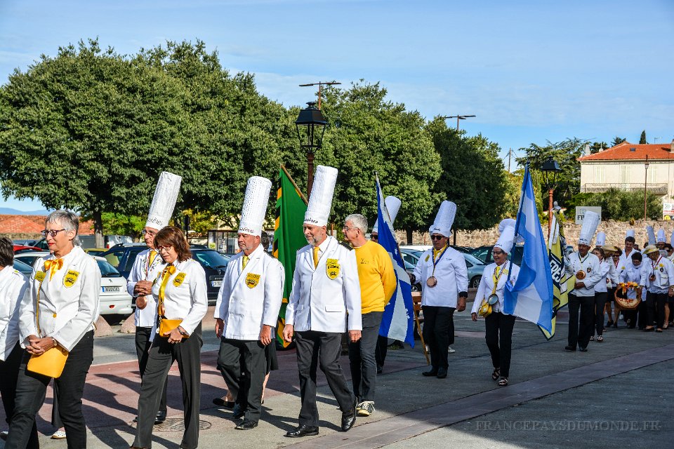 omelette geante 11.jpg - Fréjus (83) - L'omelette géante - 10 septembre 2017.