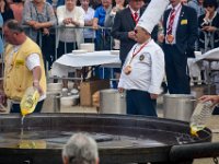 omelette geante 35  Fréjus (83) - L'omelette géante - 10 septembre 2017.