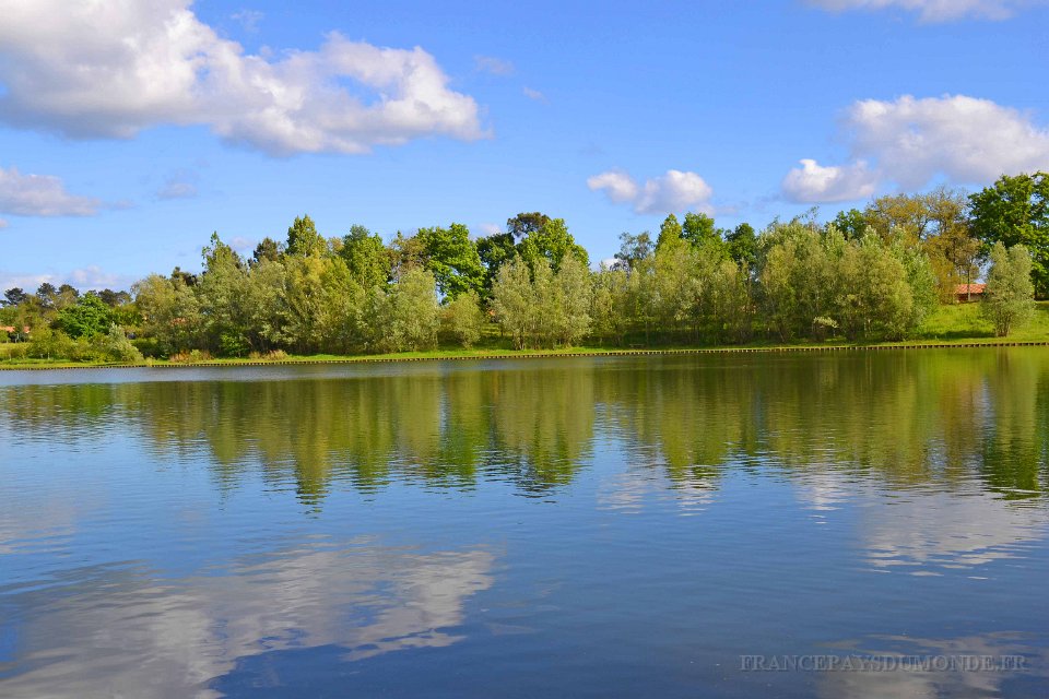 lac cap de Bos 10 mai 2013 17.JPG - Lac de Cap-de-Bos. Mai 2013