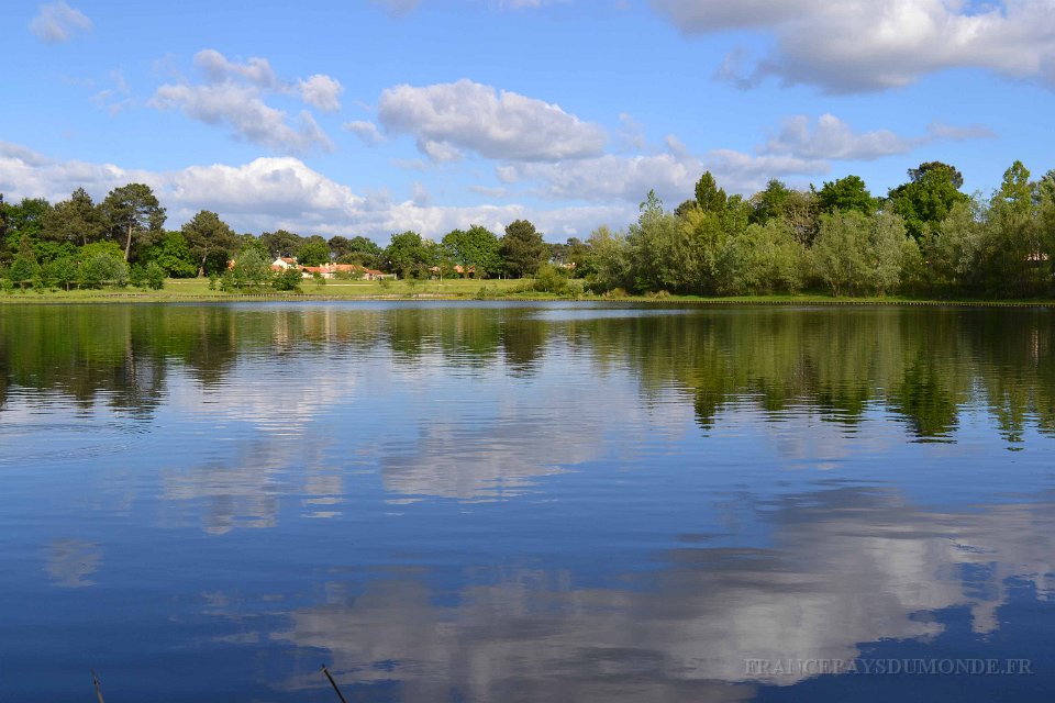 lac cap de Bos 10 mai 2013 20.JPG - Lac de Cap-de-Bos. Mai 2013