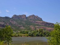 Lac Arena 16 juin 2013 32  Le lac Arena et le rocher de Rquebrune sur Argens. 16 juin 2013