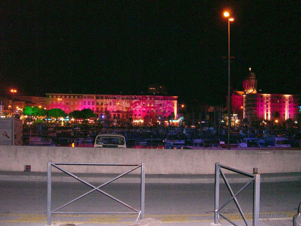 MFacade.JPG - Illuminations 2005.