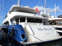 DSC 0031  Un yatch