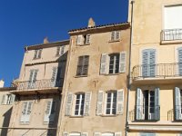 DSCF6915  Les façades