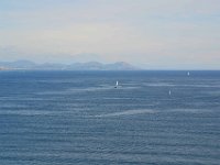 Saint Tropez 10 octobre 2015 130  Saint-Tropez. En arrière plan, l'Esterel ( Fréjus, Saint-Raphaël). 10 octobre 2015.