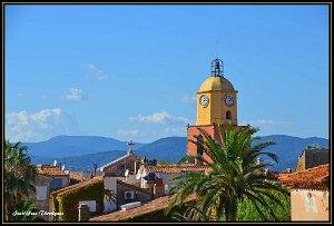 Saint Tropez 10 octobre 2015 145 Saint-Tropez (83) - 10 octobre 2015. Le clocher de l'église.