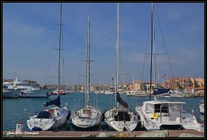 Saint Raphael 22 octobre 2013 Saint-Raphaël (83) - Le port Santa-Lucia.