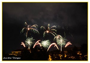 Feux artifices Frejus 17 juillet 2017 5 cadre Frejus (83) - 17 juillet 2017